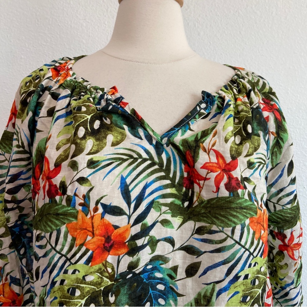 Tropical Floral Linen 3/4 Sleeve Blouse - Picture 2 of 5